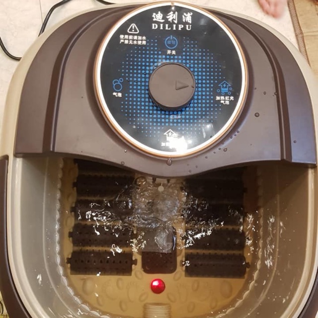 Chậu ngâm chân có sục dành cho Spa