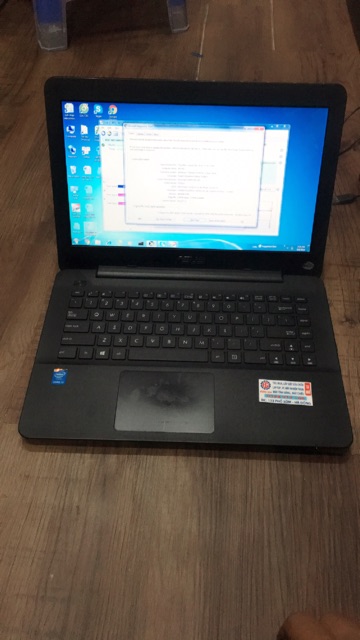 Laptop Asus X454l còn đẹp