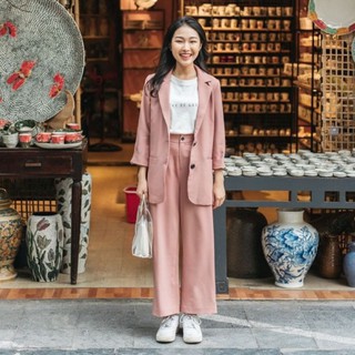 Set vest blazer nữ Julio hồng MAIIMER áo suông quần cullotes