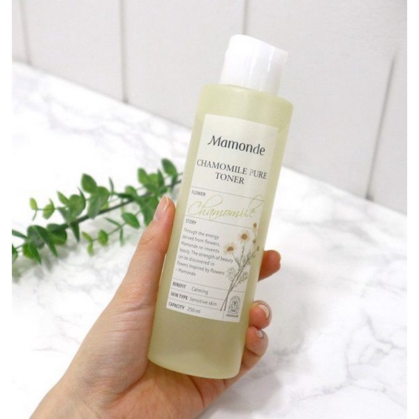 Nước Hoa Hồng  Mamonde Chamomile Pure Toner 250ml - Hoa Cúc