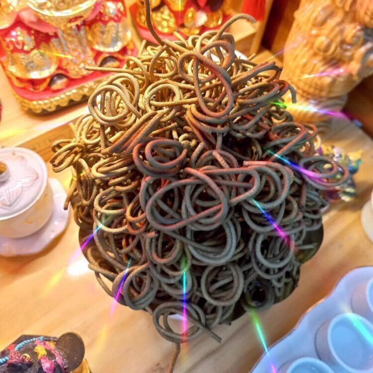 COMBO 5 GÓI 79 NÉN Hương Nhang Thần Tài Thái Lan Chính Hãng Hương Sạch Ít Khói Cuộn Tàn Tài Lộc