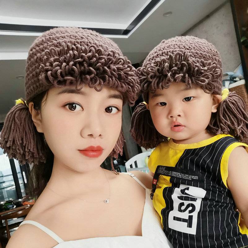 Mũ Len Đính Tóc Giả Kiểu Công Chúa Dễ Thương Cho Mẹ Và Bé