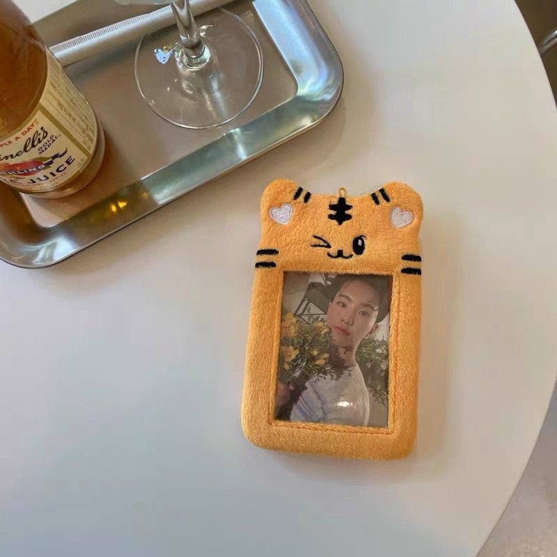 Thẻ đựng card Holder , đựng card idol BTS/TWICE/BLACKPINK/ENHYPEN/TXT,…