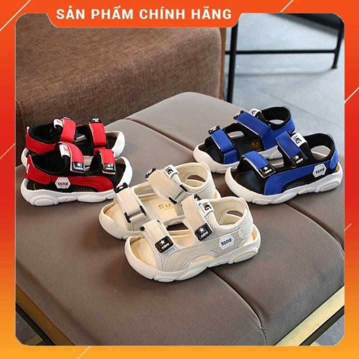 Sandal cho bé,giày cho bé trai,đế cao su non,thiết kế mũi giày cao chống vấp cho bé,full hộp hàng chính hãng loại 1