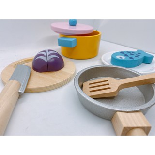 Đồ chơi giải trí - bộ đồ nấu ăn đĩa gỗ
