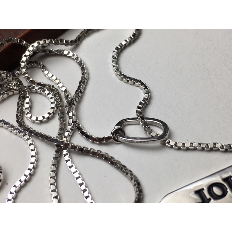 Dây chuyền vintage Dior chữ Y-dạng thẻ