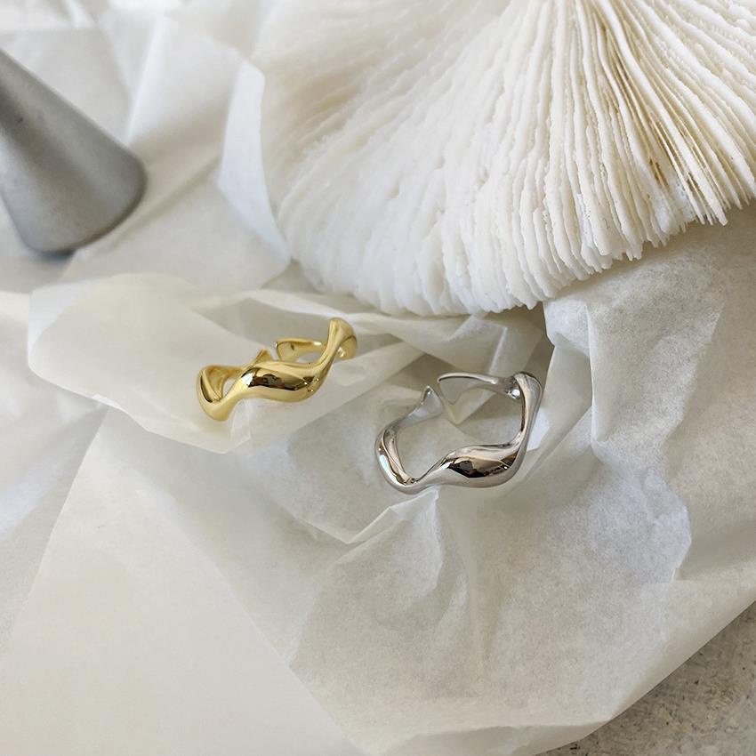 Nhẫn Họa Tiết Gợn Sóng Phong Cách Hàn Quốc Cổ Điển 19A1402