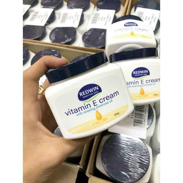Kem dưỡng ẩm  REDWIN Vitamin E Cream hũ 300gr  7018450
