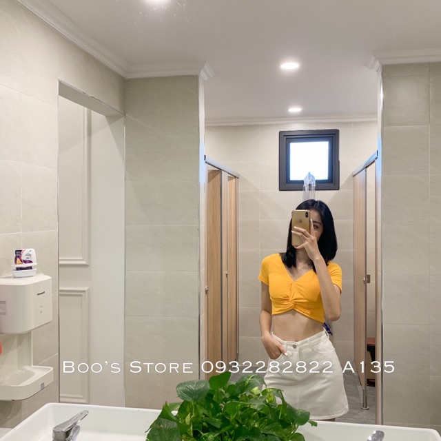 ÁO SOMI KẺ XOẮN EO