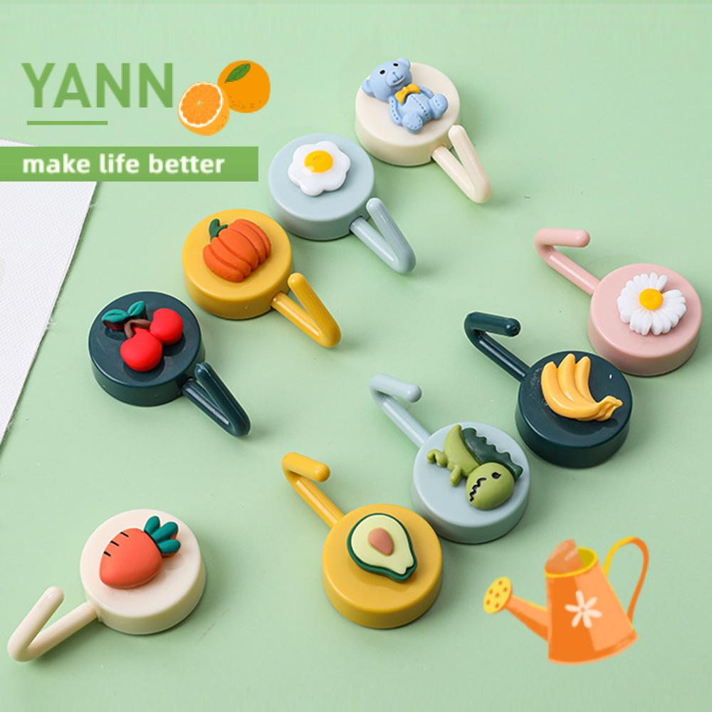 Móc Treo Đồ Dán Tường Họa Tiết Hoạt Hình Chống Rỉ Sét Tiện Dụng Cho Nhà Bếp / Nhà Tắm Giá Đỡ