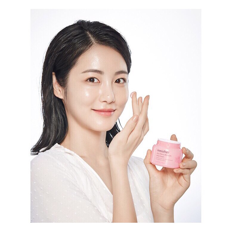 Kem Dưỡng Dạng Gel Cấp Nước Chiết Xuất Anh Đào Innisfree Jeju Cherry Blossom Jelly Cream