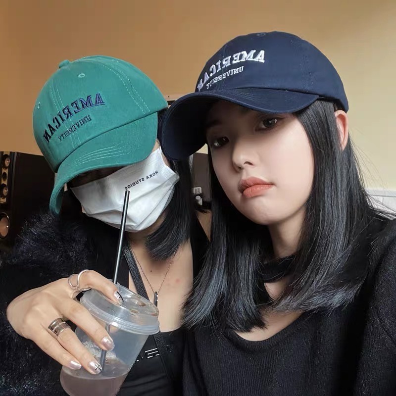 Mũ MG STUDIO thêu họa tiết chữ &quot;American University&quot;