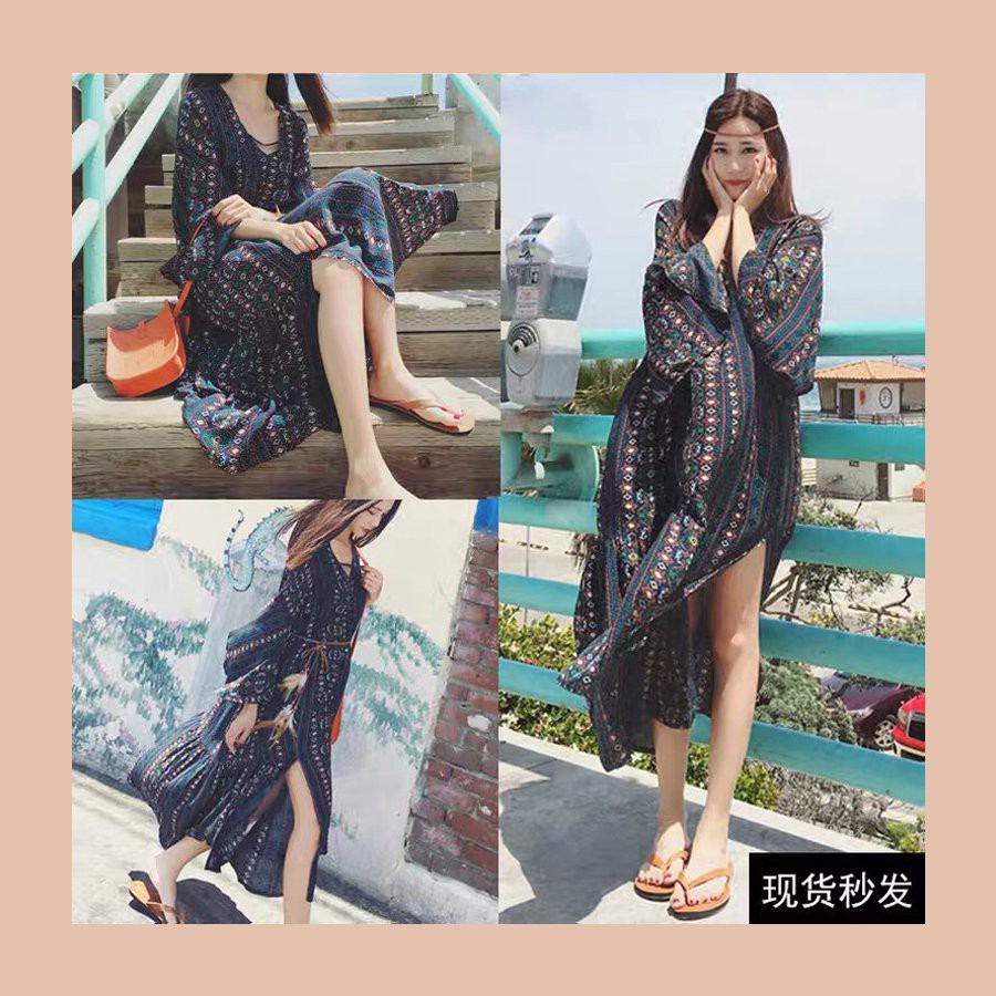 Váy Thổ Cẩm Tay Lửng Họa Tiết Dáng Dài Xẻ Tà Cổ V Kèm Đai V00140