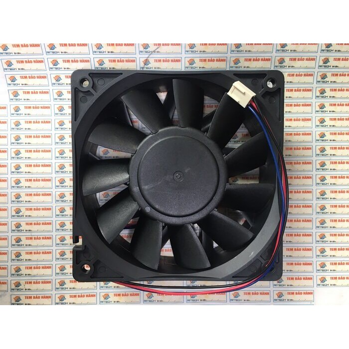 Quạt DELTA PFB1224UHE 24VDC 2,40A kích thước 120x120x38mm