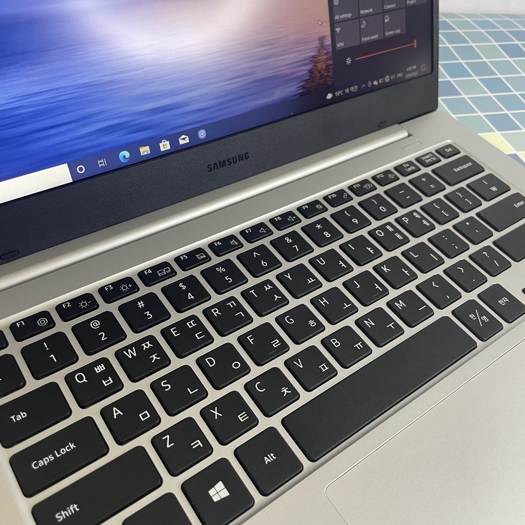 Laptop Samsung Galaxy Book Go Newseal 4GB/128GB/14'' Full HD