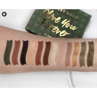 Bảng phấn mắt Violet Voss $34