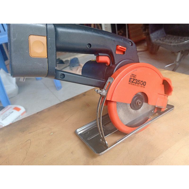 Cưa Cầm Tay Pin 12v Lưỡi Hợp Kim National EZ3500 - Nguyên Zin