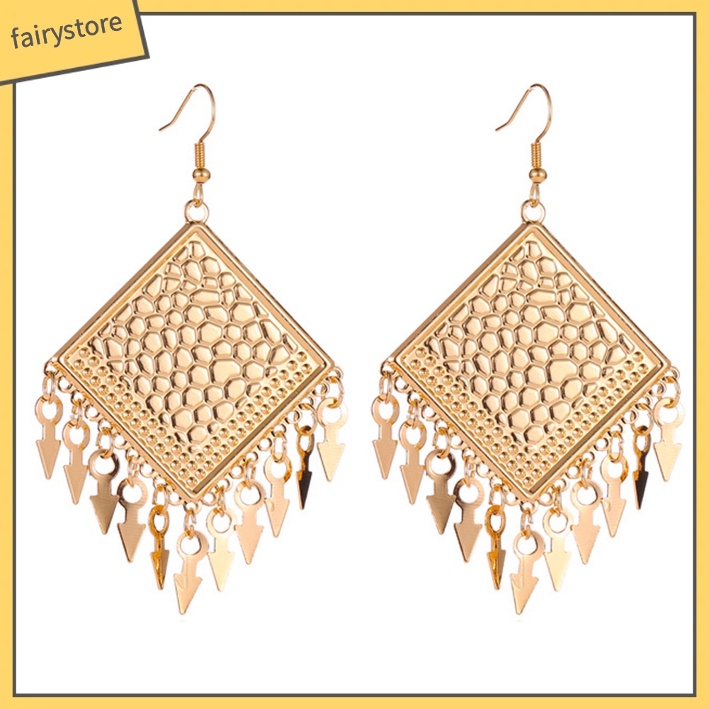 Hoa Tai Dáng Dài Phối Tua Rua Phong Cách Bohomian