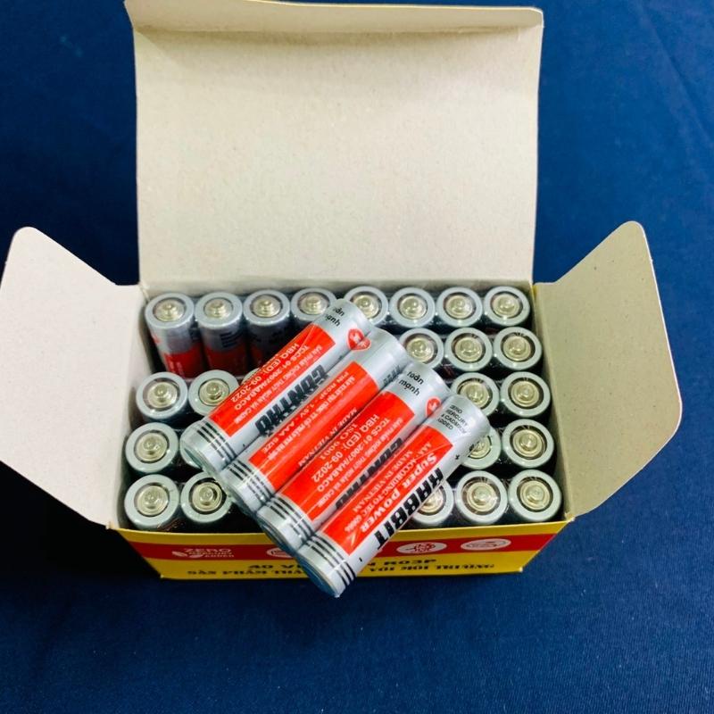 Vỉ 4 viên pin Con Thỏ GABY