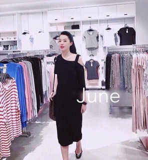 Váy cotton lệch vai