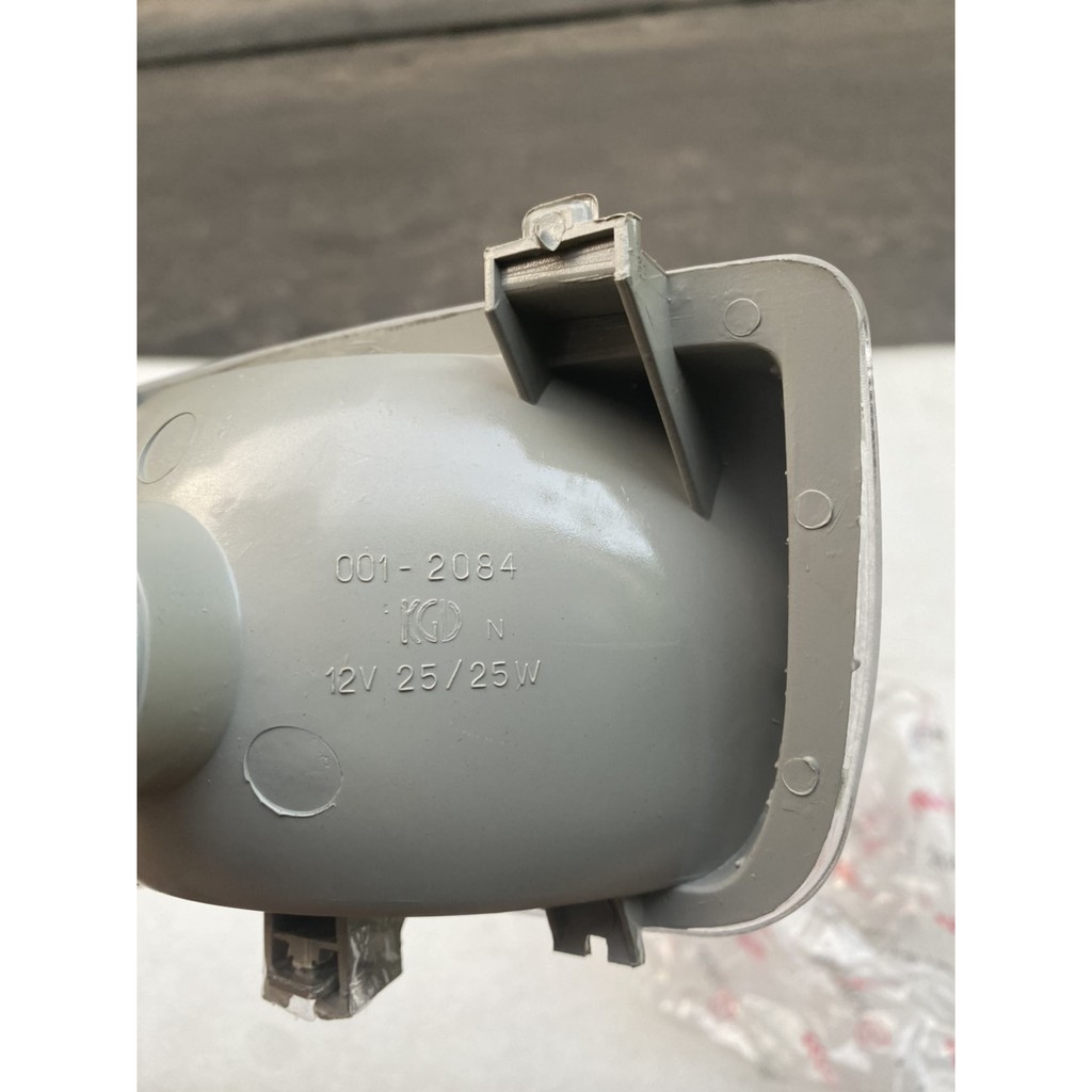 CHOÁ ĐÈN PHA XE DREAM LÙN