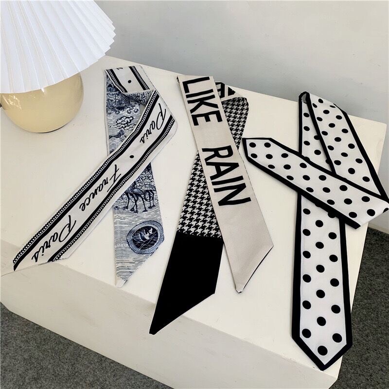 Khăn lụa làm phụ kiện thắt nơ túi, buộc tóc