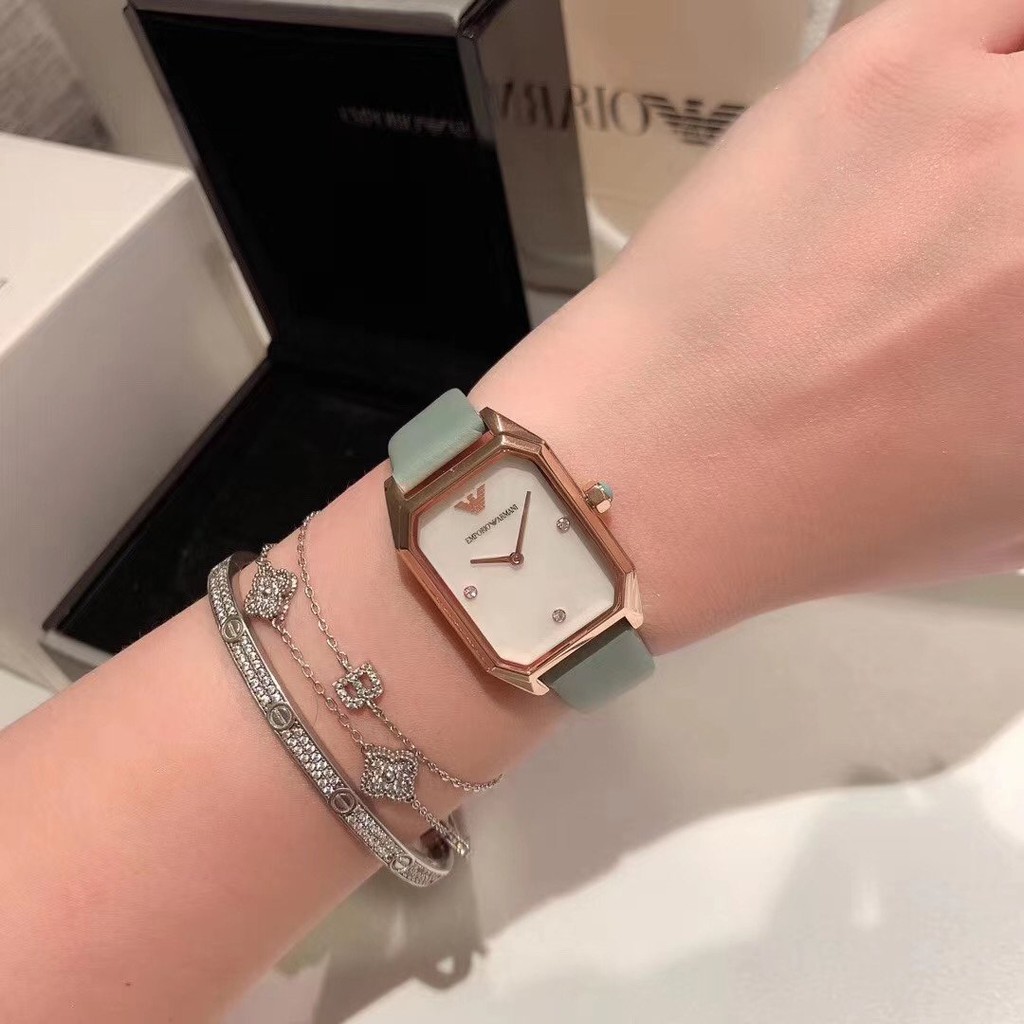 Đồng hồ đeo tay nữ mặt vuông size 24MM dây da ARMANI  cao cấp