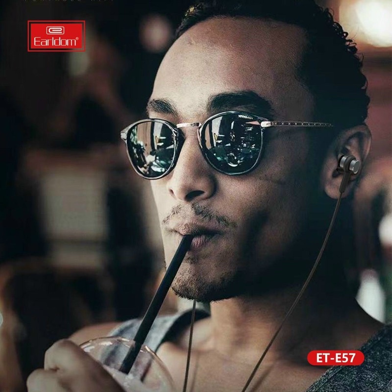 Tai nghe có dây Earldom sử dụng cổng AUX 3.5mm thích hợp với hầu hết các dòng smartphone,laptop,pc... hiện nay