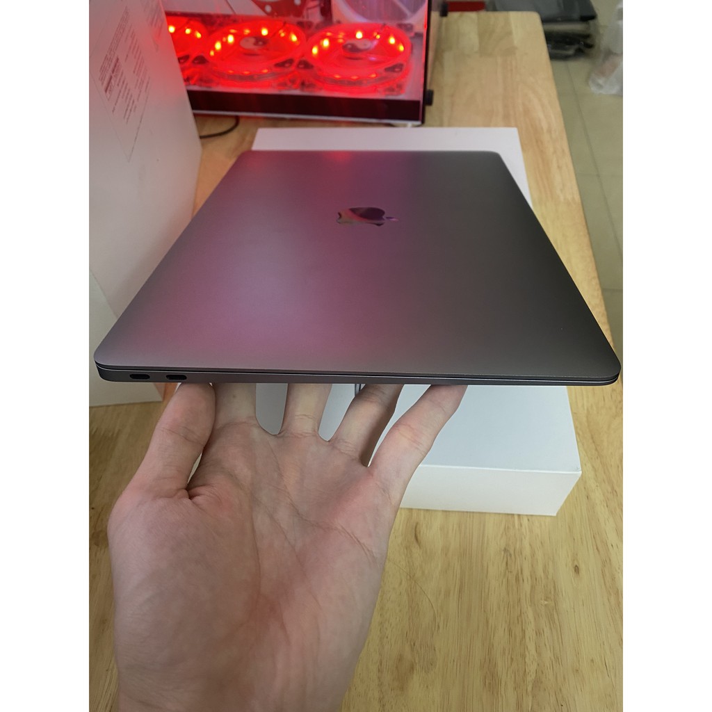 Laptop  Air 2019 i5 1.6GHz/8GB/128GB Vân Tay 1 chạm Fullbox | WebRaoVat - webraovat.net.vn