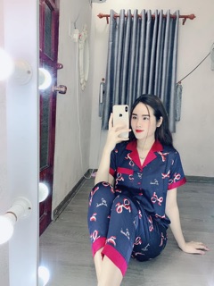 Đồ bộ lụa satin Flamingo (phối cổ)