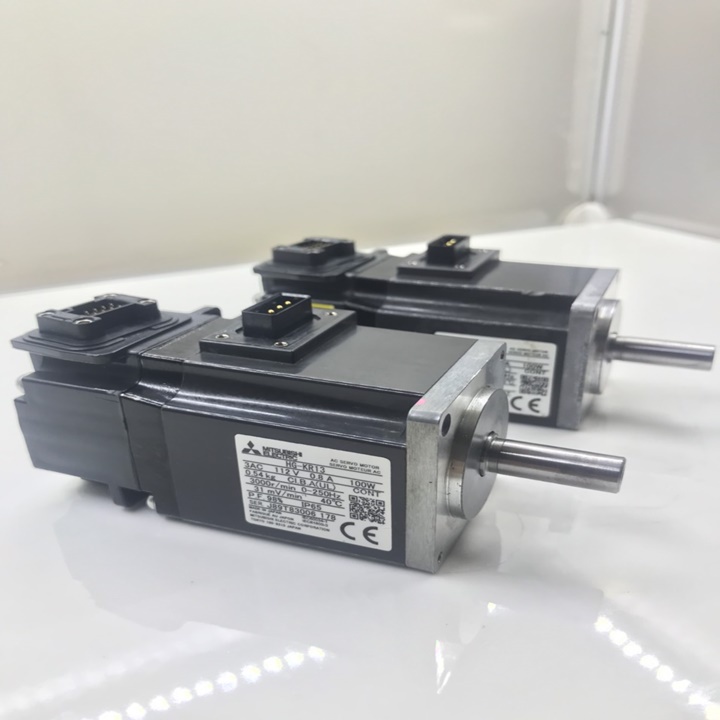 HG-KR13 Động cơ servo 100W J4 Mitsubishi
