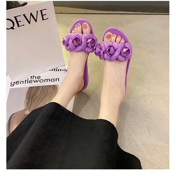 Dép thòi trang nữ