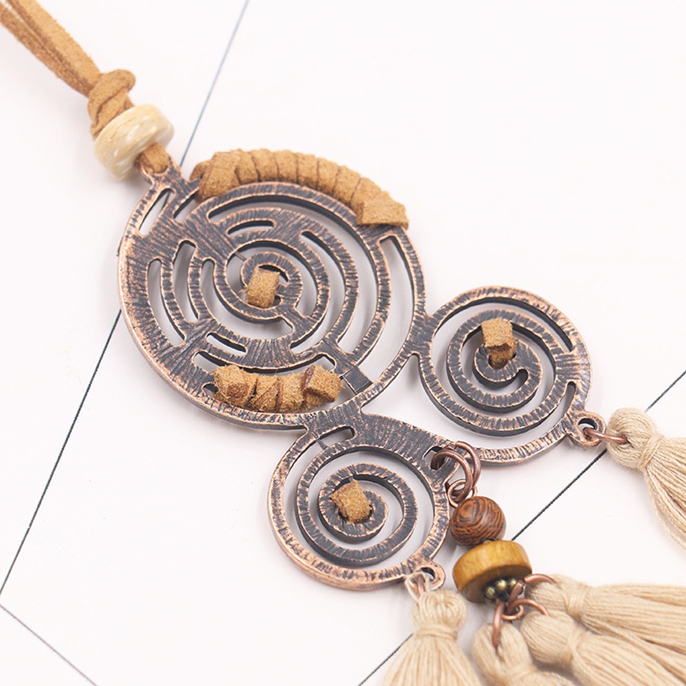 Vòng cổ Dáng Dài Phối Tua Rua Phong Cách Bohemian Độc Đáo