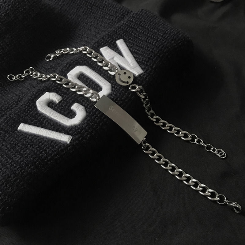 Vòng Tay Kim Loại Mặt Hình Mặt Cười Cho Nam Và Nữ