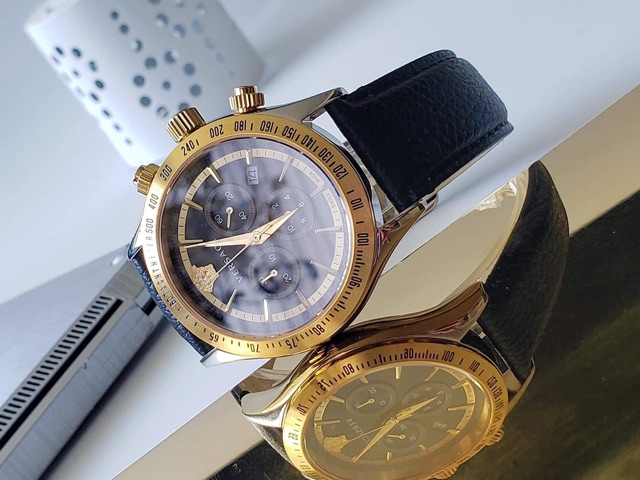 Đồng hồ nam Versace