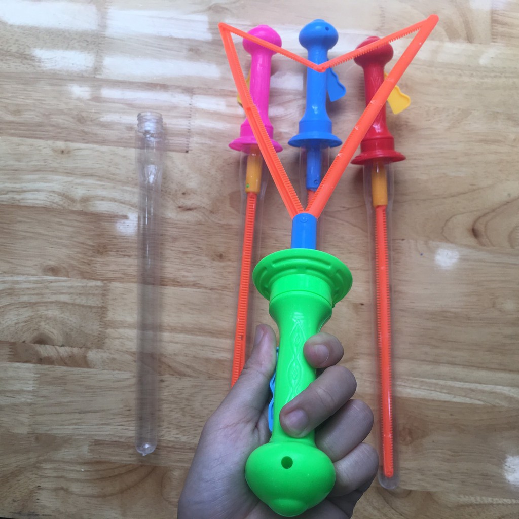 Cây thổi bong bóng xà phòng, que b0ng b0ng nước xà phòng