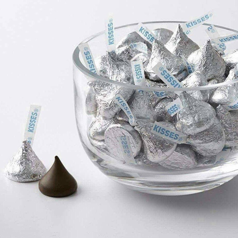 Kẹo socola nấm Kisses gói1.58kg 330 viên của Mỹ