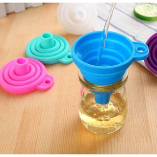 Flexible Kitchen Funnel Folding Candy Funnel Liquid Packing