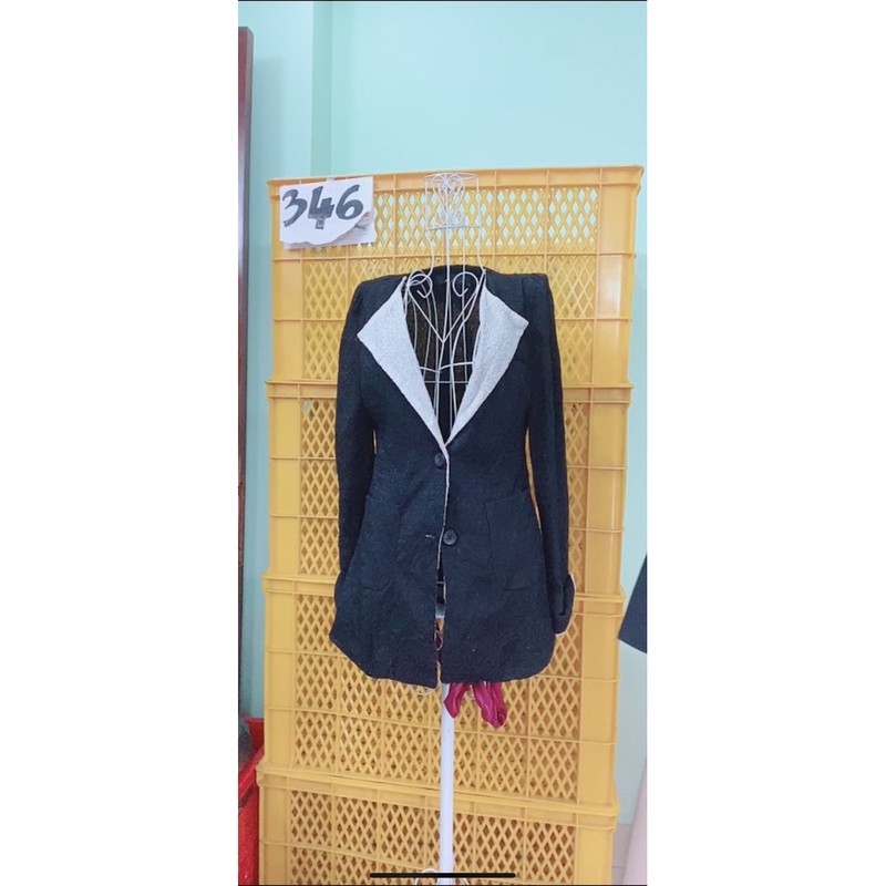 [Mã FAXANH1505 giảm 10K đơn 50K] áo khoác vest đen ren cổ lật đẹp.s346