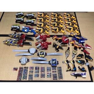 Đồ chơi siêu nhân Điện Long theo Set