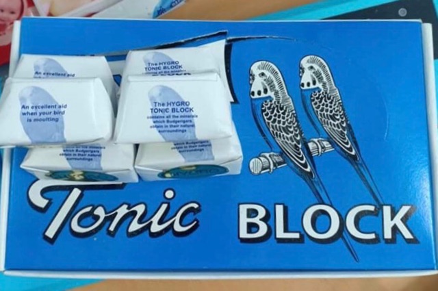 1 Viên khoáng cho vẹt sinh sản , bổ sung canxi..