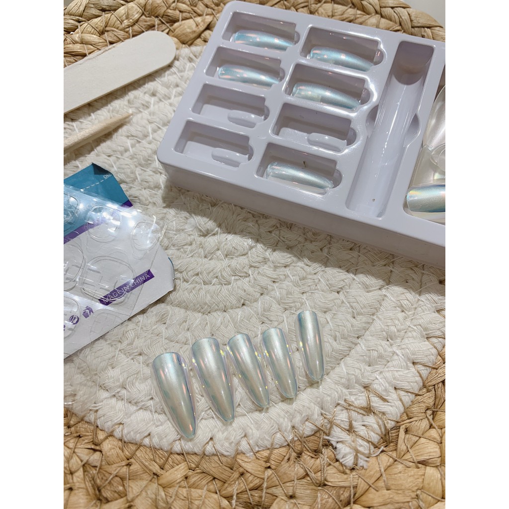 Nail box đẹp , móng tay giả mẫu đẹp.