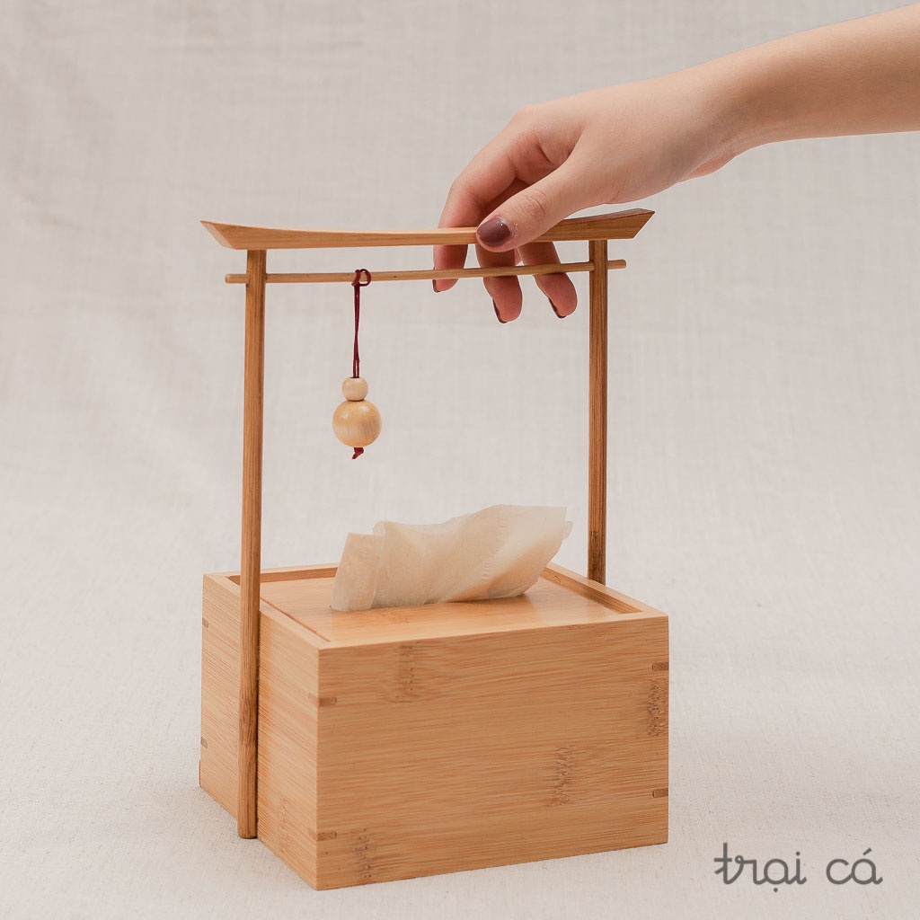 Hộp Đựng Giấy Ăn Tre TRẠI CÁ Hình Mái Chùa Cao Cấp - 2 cỡ