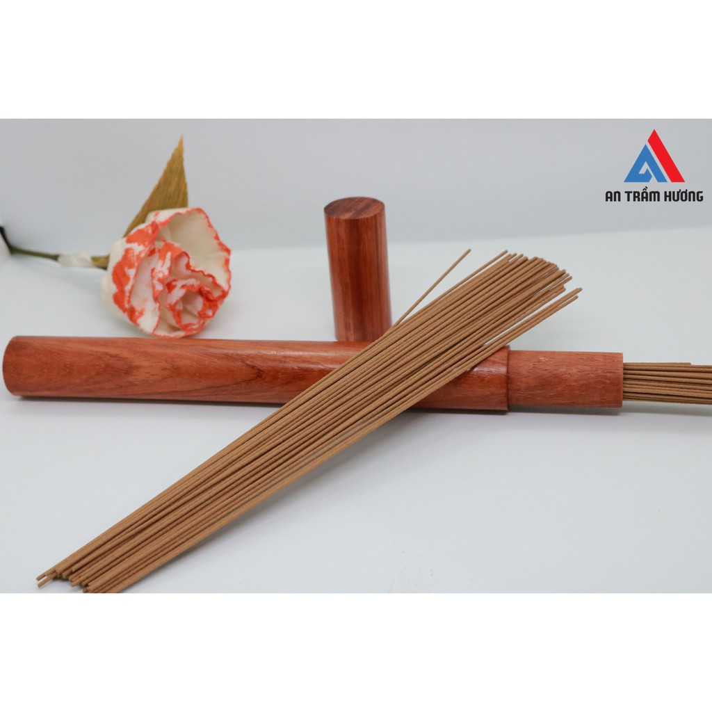 Nhang Trầm Hương Không Tâm Loại Ngọt Dịu Nhẹ, 100% Trầm Hương Thiên Nhiên, Không Hóa Chất.