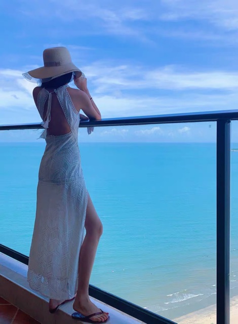 SẴN🖤Đầm ôm ren hở lưng đi biển sexy quyến rũ/Đầm maxi ulzzang yếm ren xẻ đùi sang chảnh tiểu thư | BigBuy360 - bigbuy360.vn