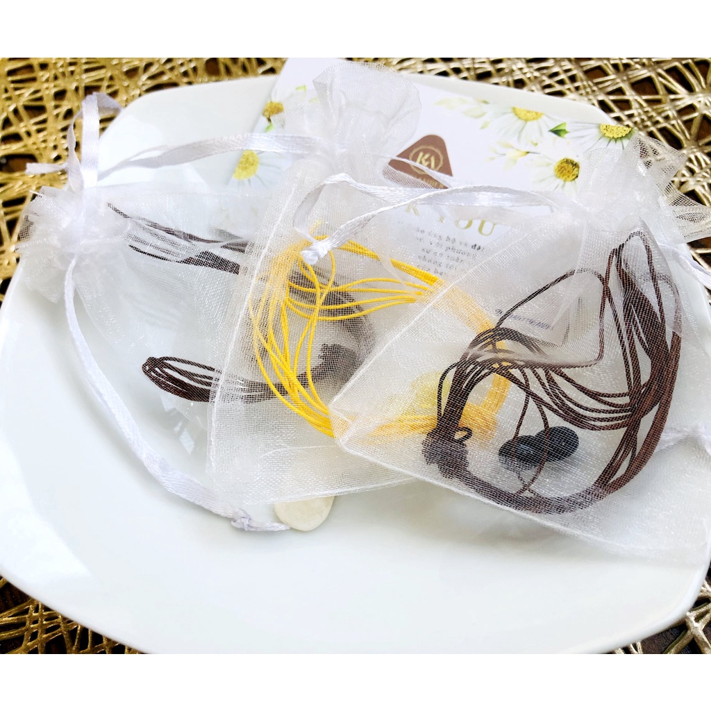 Combo khóa xoáy và dây xuyên vòng hổ phách cho bé