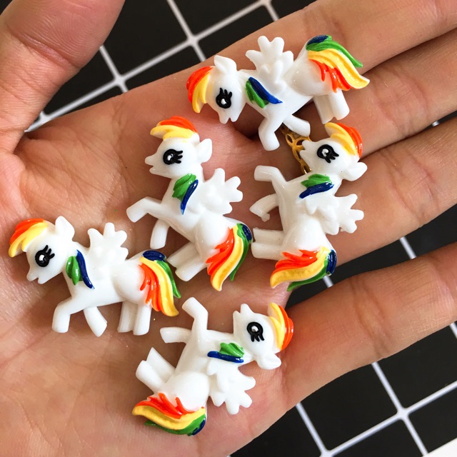 Charm ngựa Unicorn trang trí Slime ( Khách chọn mẫu gửi qua tin nhắn)