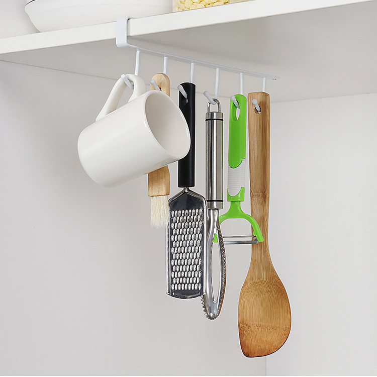 Giá Treo Đồ Dùng Nhà Bếp Gắn Tủ Chạn Tiện Lợi