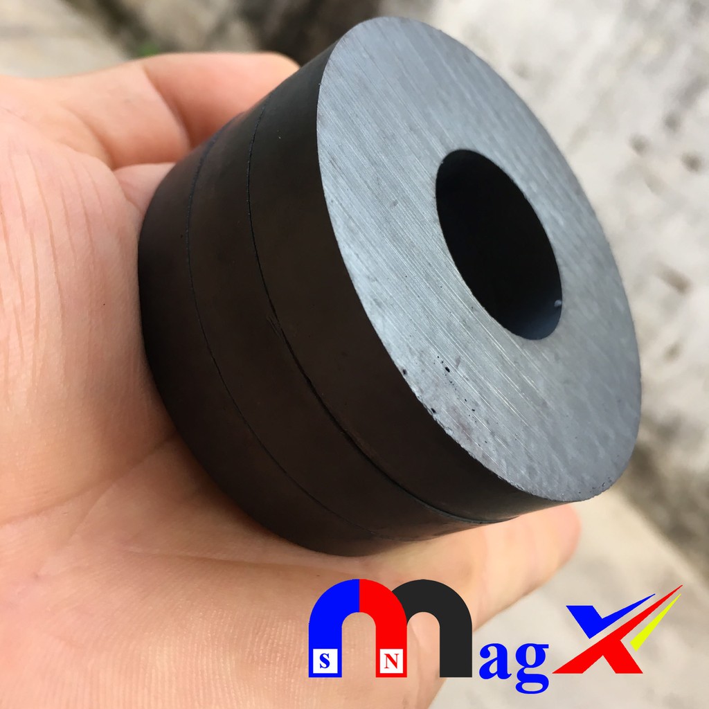 Nam Châm Ferrite Ø 60x10 Lỗ 24 - Nam Châm Đen Y30