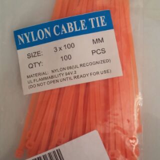 Bịt 100 sợi dây rút nhựa (3 x 100) mm